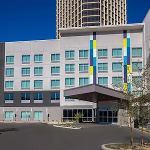 Tru By Hilton Midtown Hotel